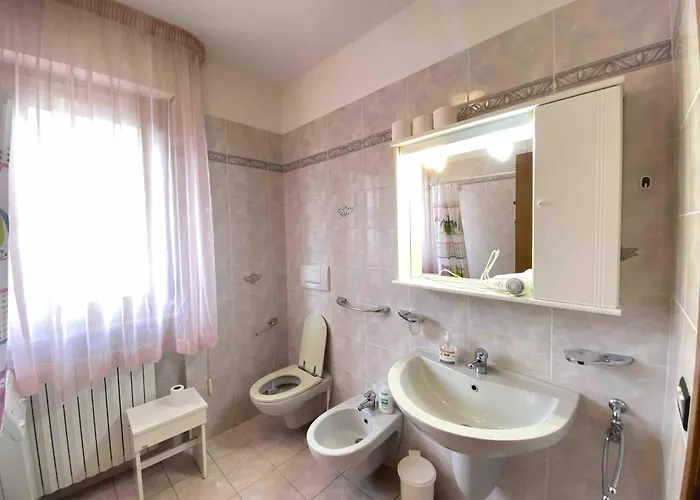 Bright 300 M From Sea Apartment *